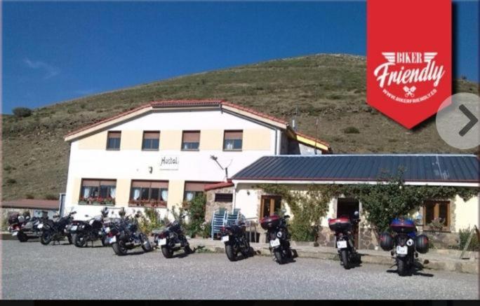 Hostal La Collada De Aralla Aralla de Luna Bagian luar foto